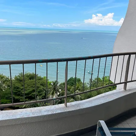 Paradise By The Sea In Penang By Veron At Rainbow Paradise Tanjung Bungah  Exterior photo