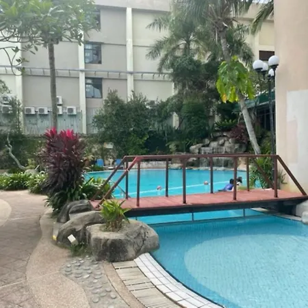 Paradise By The Sea In Penang By Veron At Rainbow Paradise Tanjung Bungah  Exterior photo