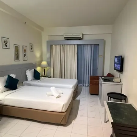 Paradise By The Sea In Penang By Veron At Rainbow Paradise Tanjung Bungah  Exterior photo