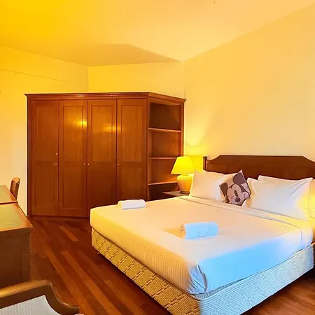 Paradise By The Sea In Penang By Veron At Rainbow Paradise Tanjung Bungah  Exterior photo