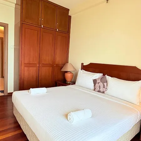 Paradise By The Sea In Penang By Veron At Rainbow Paradise Tanjung Bungah  Exterior photo