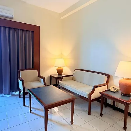 Paradise By The Sea In Penang By Veron At Rainbow Paradise Tanjung Bungah  Exterior photo