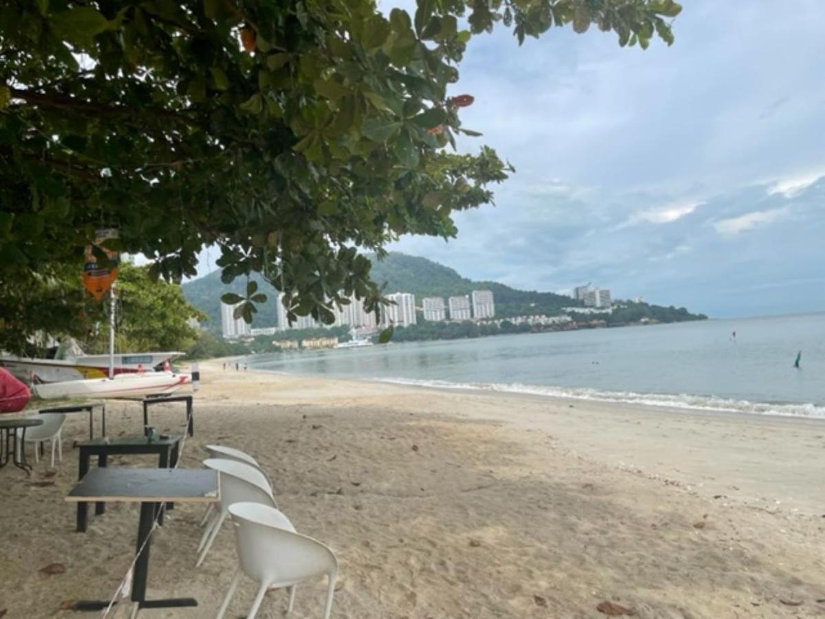 Resort Paradise By The Sea In Penang By Veron At Rainbow Paradise