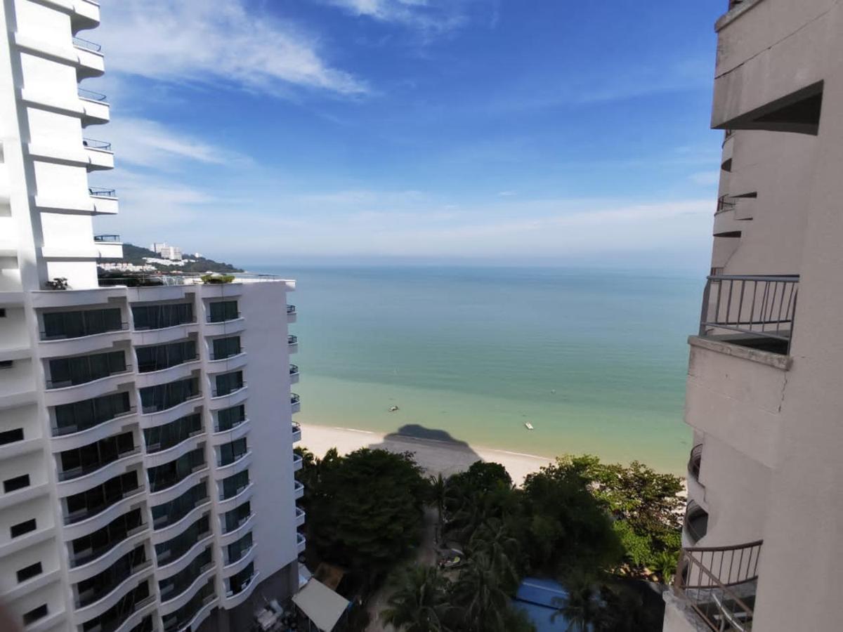 Paradise By The Sea In Penang By Veron At Rainbow Paradise * Tanjung Bungah (Penang)
