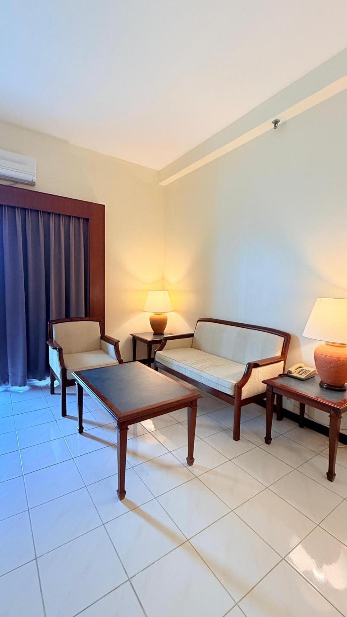 Paradise By The Sea In Penang By Veron At Rainbow Paradise Resort *